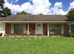 7154 Roos Rd, Houston, TX 77074