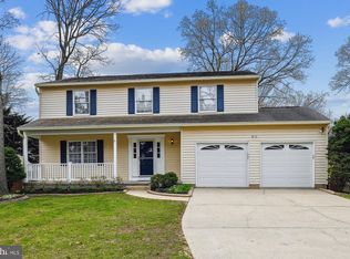 93 Fox Chase Ct, Glen Burnie, MD 21061