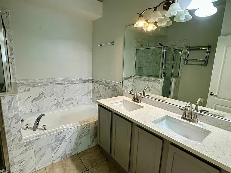 2367 Brewerton Ln — Photo 17