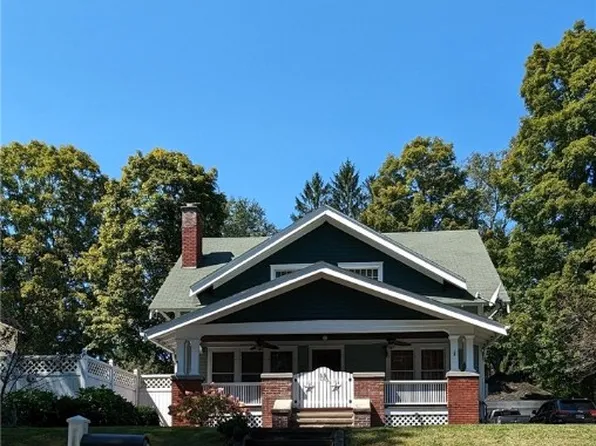 53 Saint John St, Walton, NY 13856