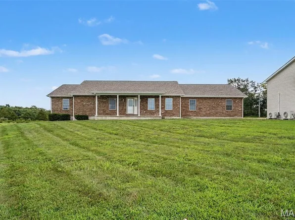 18292 Salem School Rd, Farmington, MO 63640