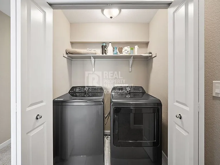 2402 Pony Club Ln — Photo 19