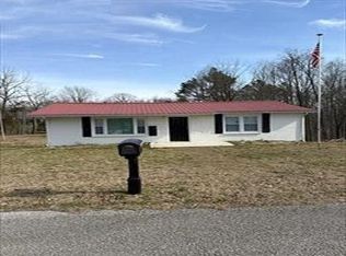 3361 Midway Rd, Smithville, TN 37166