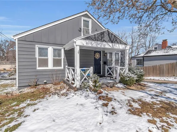 9712 W 60th St, Merriam, KS 66203