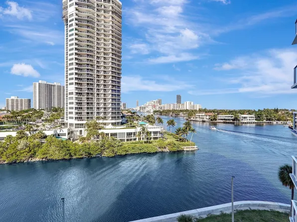 20515 E Country Club Drive #742, Miami, FL 33180
