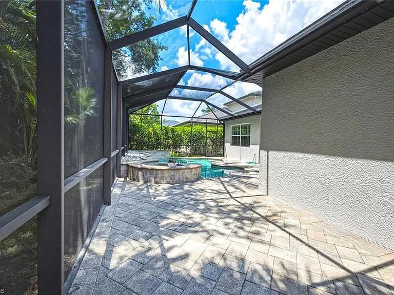6853 Il Regalo Cir — Photo 28