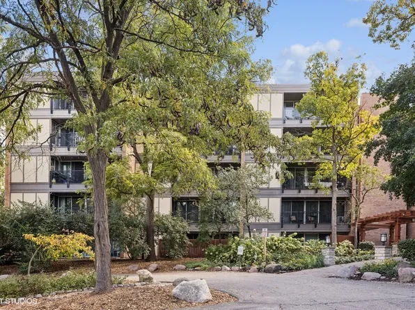 5900 Oakwood Dr APT 5G, Lisle, IL 60532