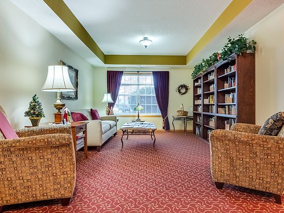 3rd image of 2231 Penn Pl APT 111