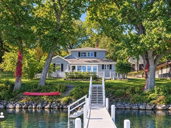 N4854 N Lakeshore Dr, Princeton, WI 54968