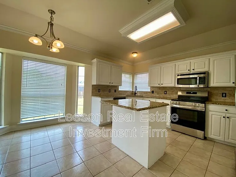 6015 Jason St — Photo 4