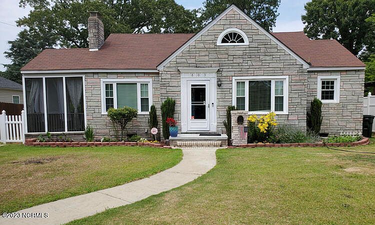 1st image of 803 Mc Pherson Avenue