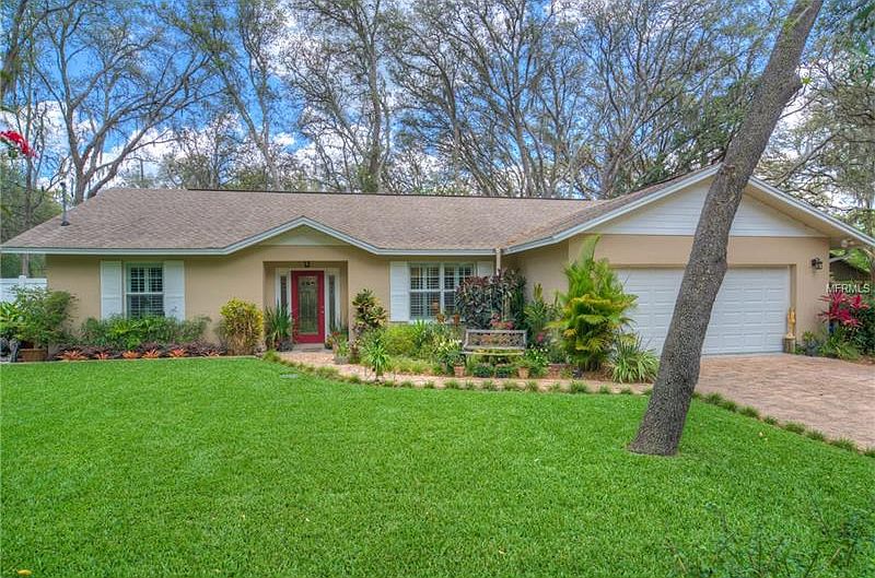 1st image of 8414 Hibiscus Dr