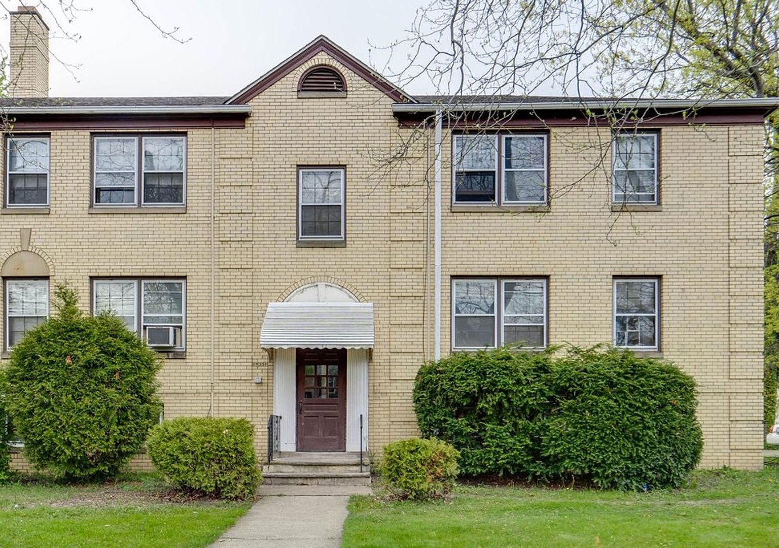 19351 Lake Shore Blvd 9, Cleveland, OH 44119 Zillow