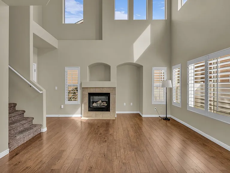 6169 S 1375 E — Photo 2
