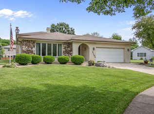 3204 Pitcher Dr, Darien, IL 60561