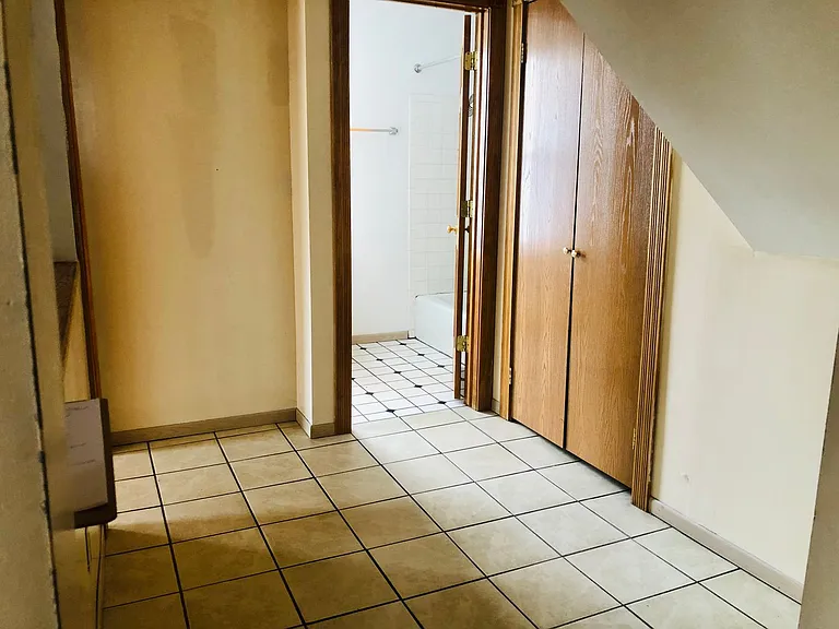 77 E Patterson Ave — Photo 11