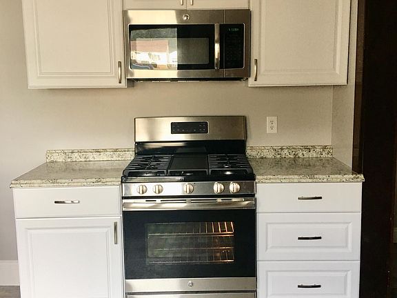 GE Stainless Steel Stove