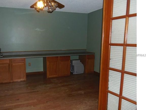 5th image of 3824 Donna Lynn Ln