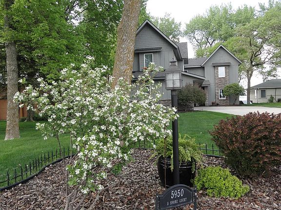 2nd image of 5950 Southshore Ct