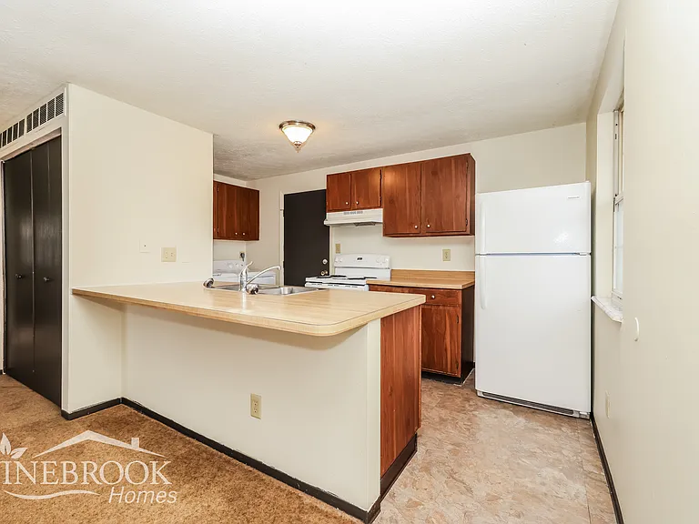 7648 Pomeranian Dr — Photo 7