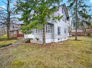 1110 4th St, Jackson, MI 49203