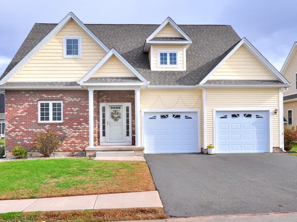 45 Windermere Village Road #45, Ellington, CT 06029