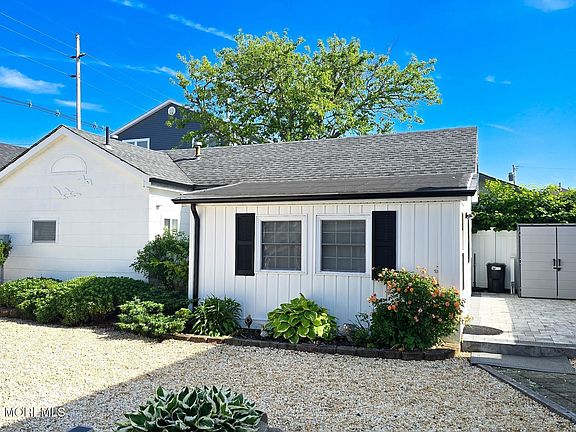 2nd image of 114 Reese Avenue #3
