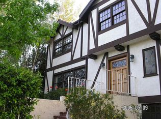 17852 Ridgeway Rd, Granada Hills, CA 91344