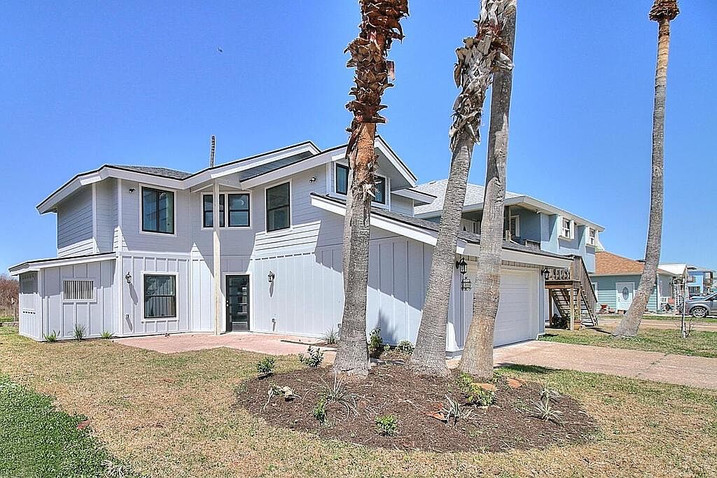 518 Lydia Ann Channel Port Aransas Tx 78373 Zillow