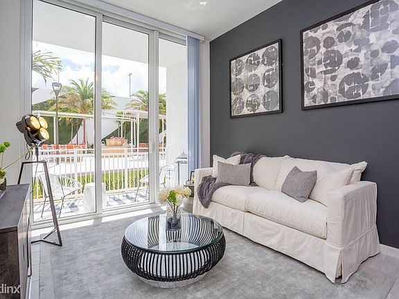 5th image of 10701 NW 58th St #5963438