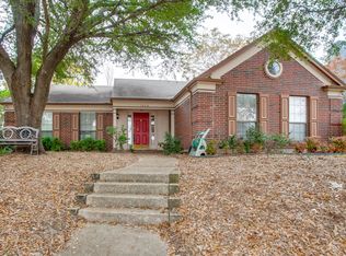 1408 Huntington Dr, Mesquite, TX 75149