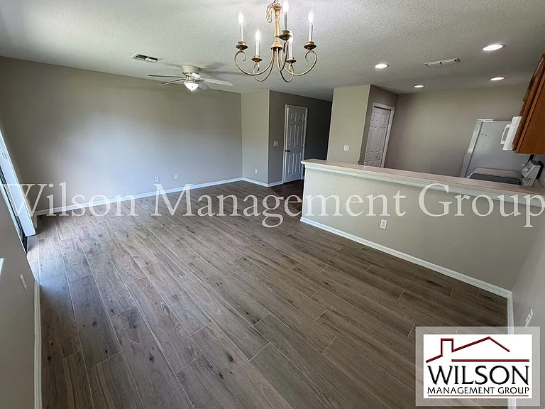 12664 Somerset Oaks St — Photo 6