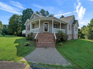 208 Matt Dr, Scottsville, KY 42164