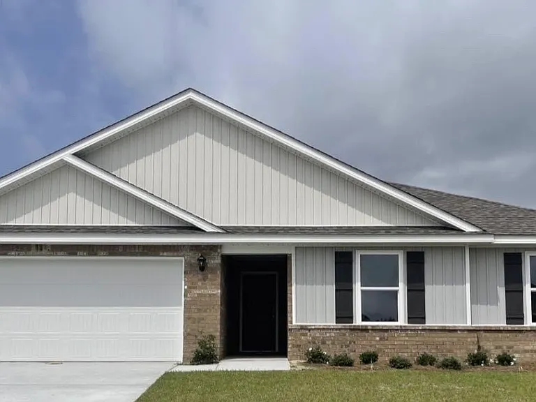 1092 Enclave Cir — Photo 1