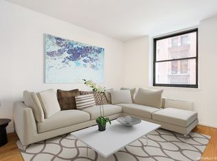 150 Nassau St APT 6A, New York, NY 10038