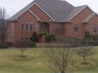 2835 County Road 600 N, El Paso, IL 61738