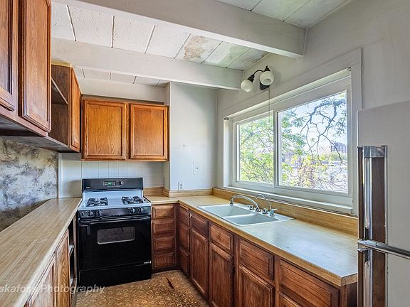 5th image of 6165 N Wolcott Ave APT 3A