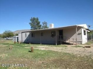 20421 E Emerald Dr, Black Canyon City, AZ 85324