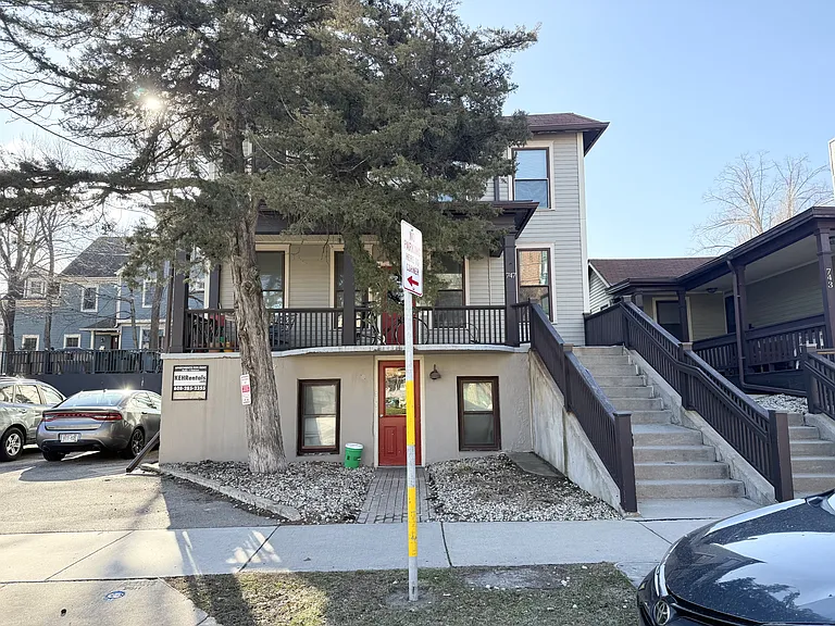 747 Williamson St — Photo 8