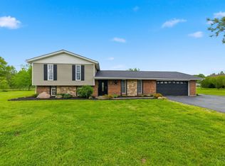 2715 Bethel New Richmond Rd, Bethel, OH 45106