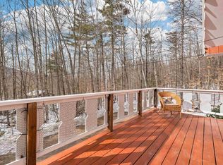 15 Alpstrausse, Intervale, NH 03845