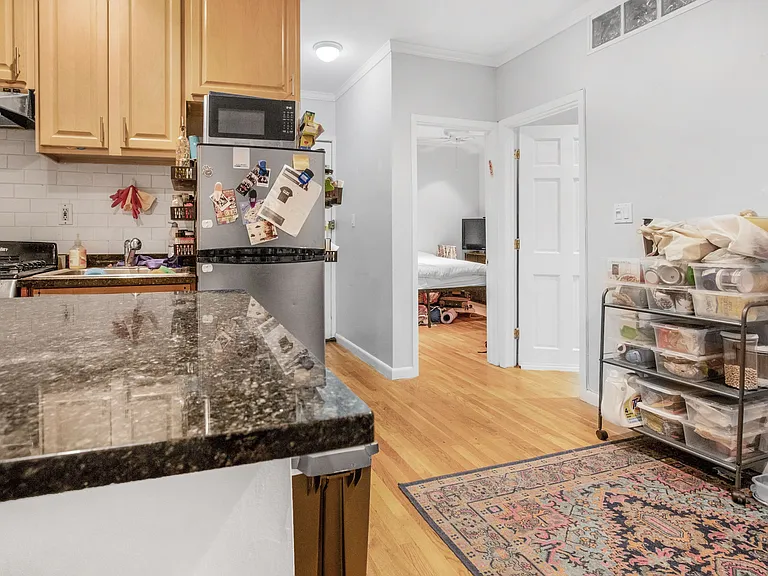 270 W 95th St #2 — Photo 7