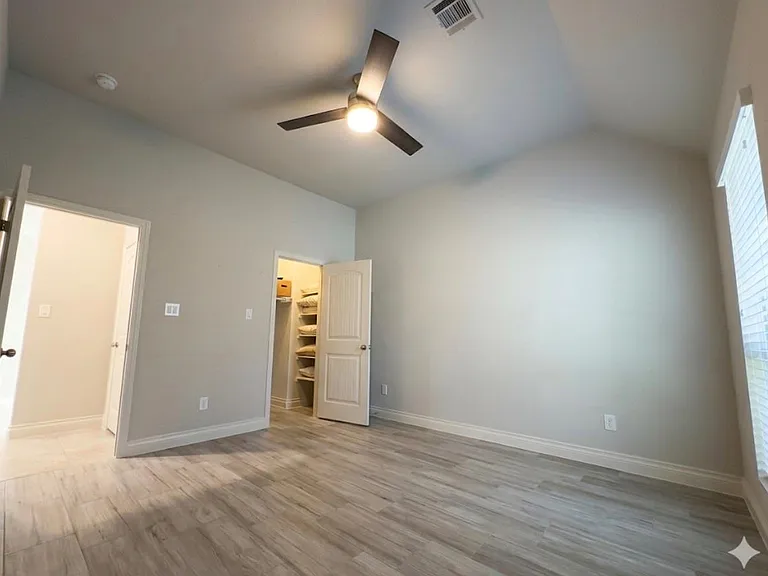 3719 Brampton Island Dr — Photo 8