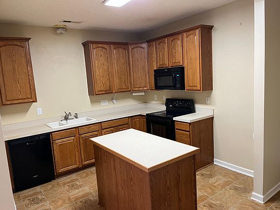 Open Kitchen