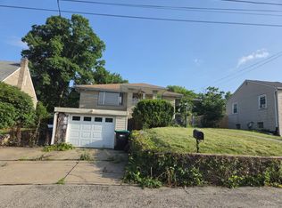 5111 Hill St, Finleyville, PA 15332