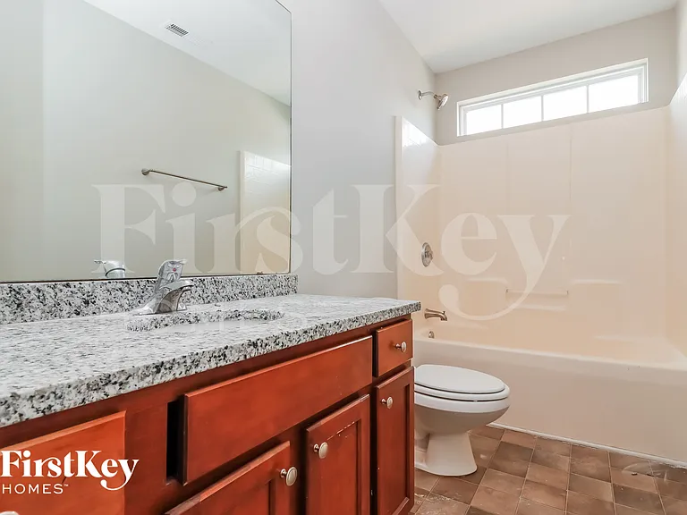 223 Silk Oak Dr — Photo 12