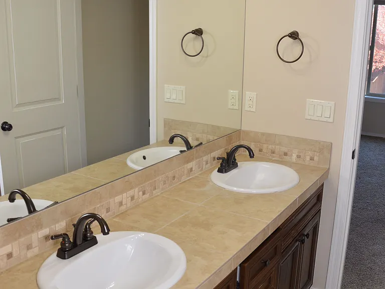 6713 NE 56th Way #ST9 — Photo 14
