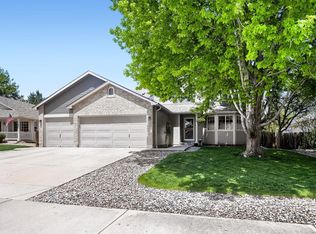 1512 Willowbrook Dr, Longmont, CO 80504