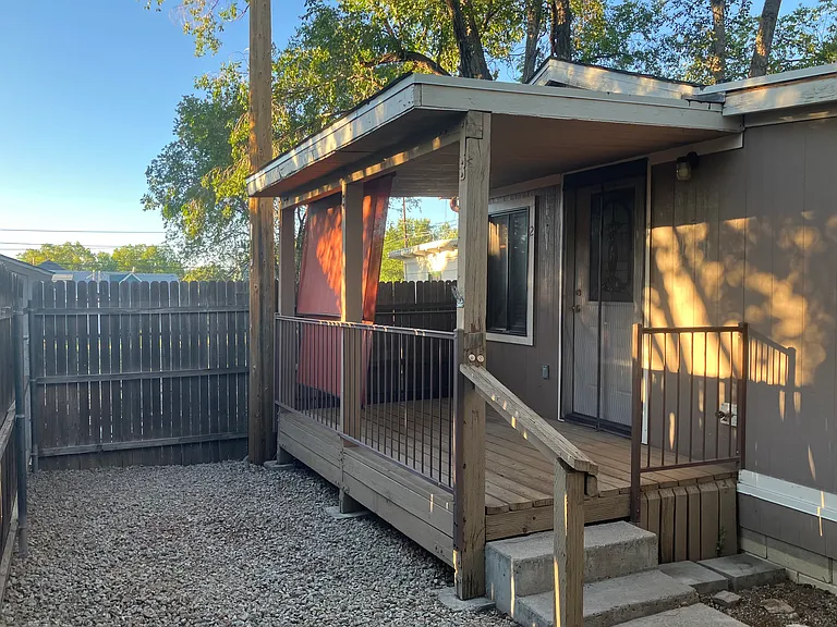 129 N Alarcon St #2 — Photo 1