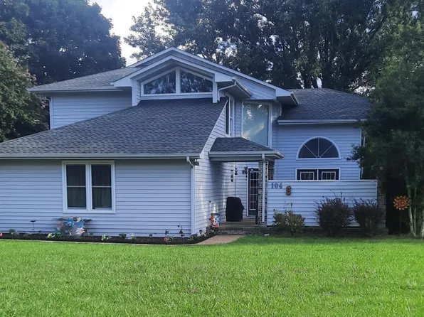 104 Breckenridge Rd, Tullahoma, TN 37388